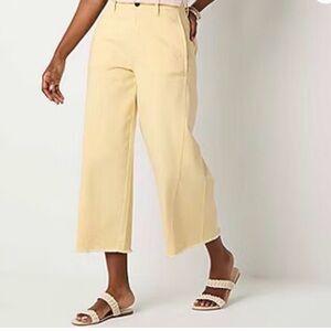 High Rise Wide-Leg crop Pants butter yellow